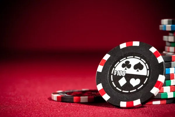 q1221 Speed Baccarat live-dealer table with multi-camera broadcast